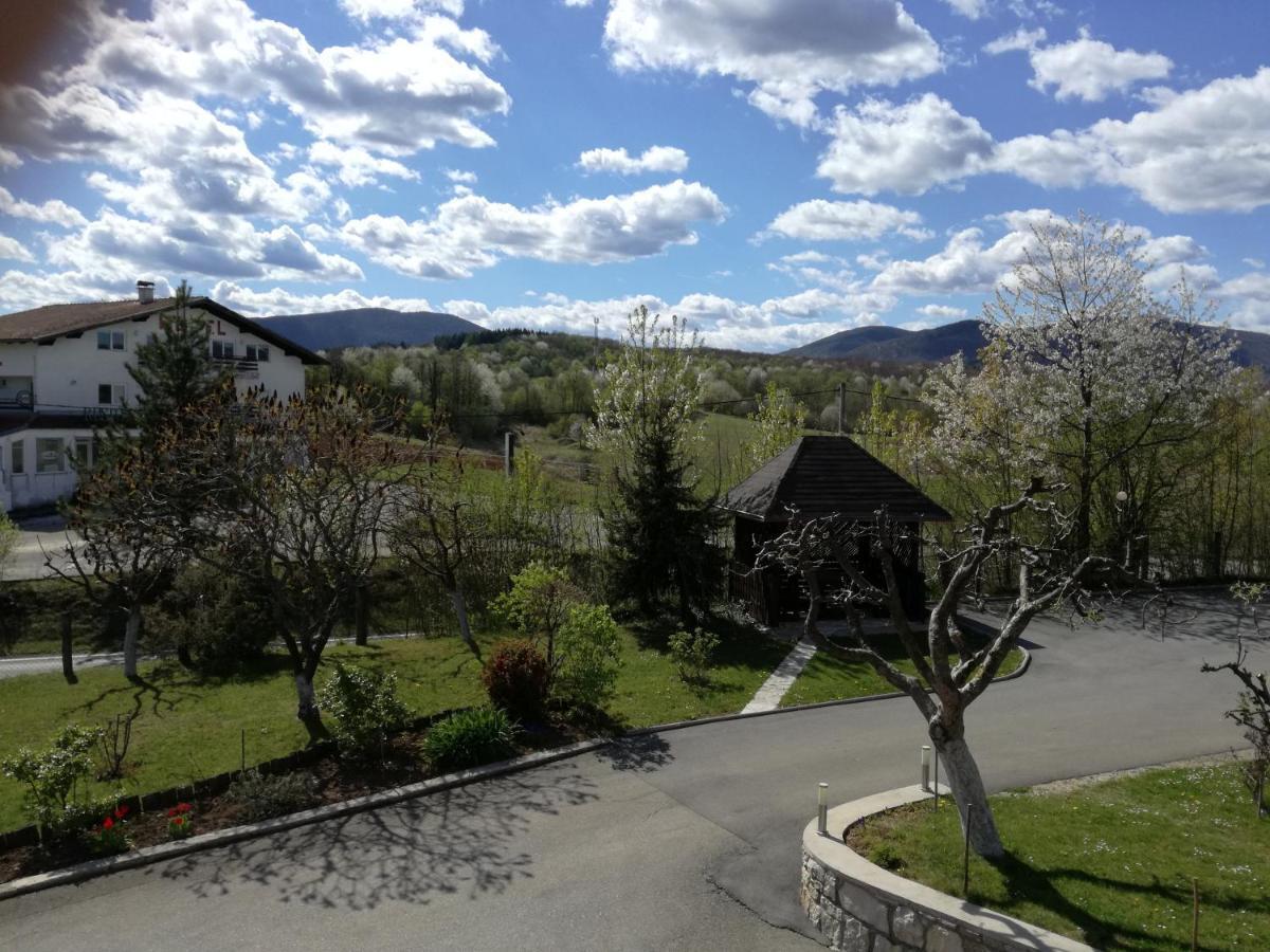 Guesthouse Sebalj Rakovica Exterior photo